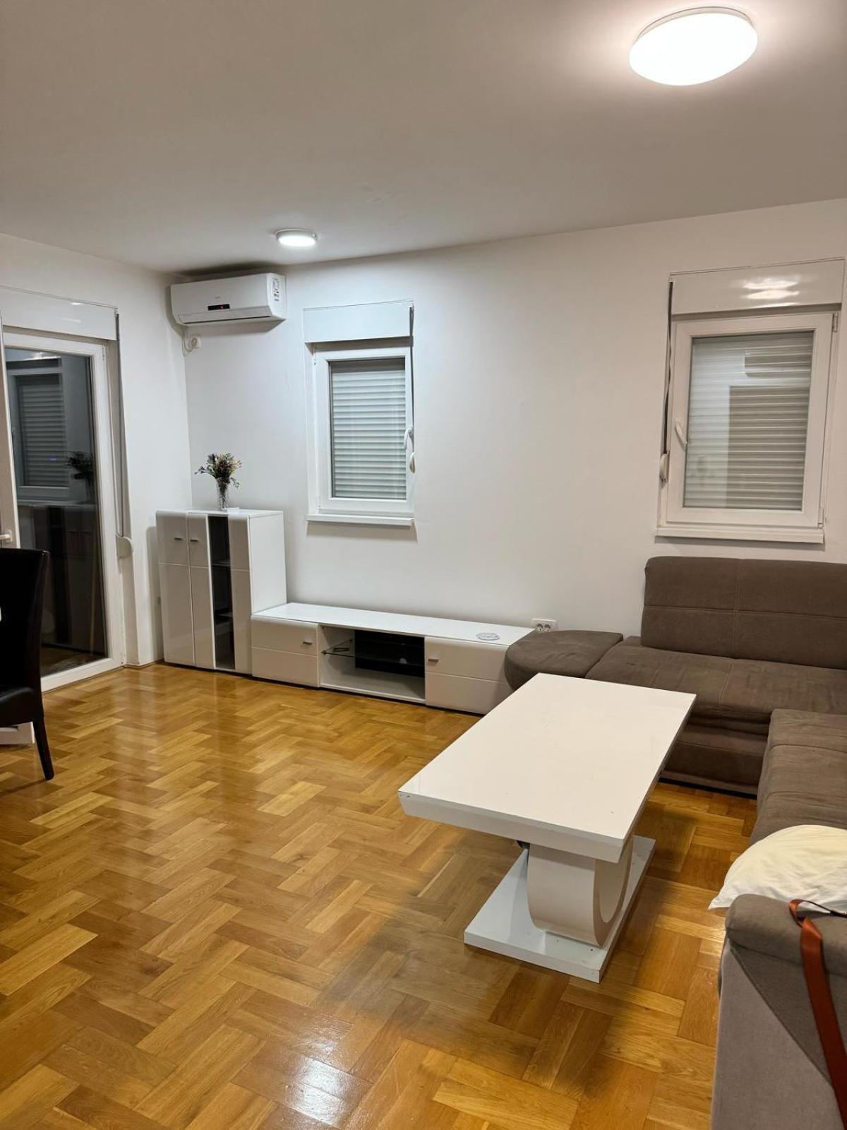 Apartment Budva Buitenkant foto